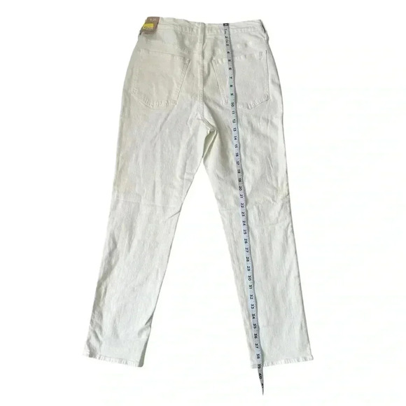 Madewell The Perfect Vintage Jean in Tile White - Picture 16 of 16